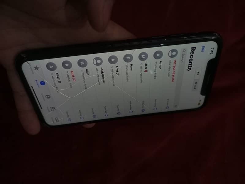 Iphone xr 128gb factory unlock 13