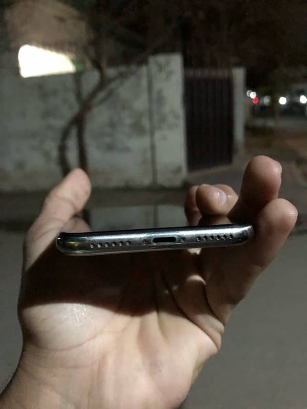 IPhone X 64 gb factory unlock ufone glitch 0