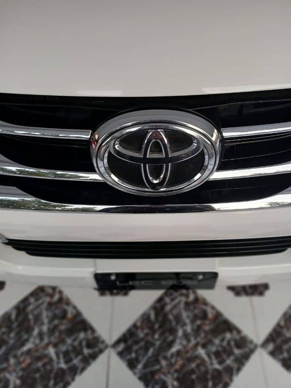 I want to sel my Toyota fortuner 5