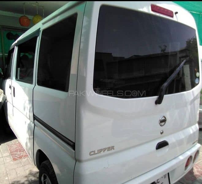 Nissan Clipper 2011 5