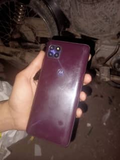 Motorola 5g 6/128 ram  condition 75 full okay pice hai