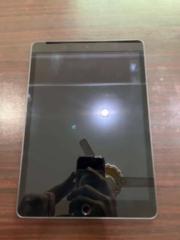 ipad 9th generation( with 2 year applecare coverage) 1