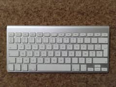 Apple magic bluetooth keyboard