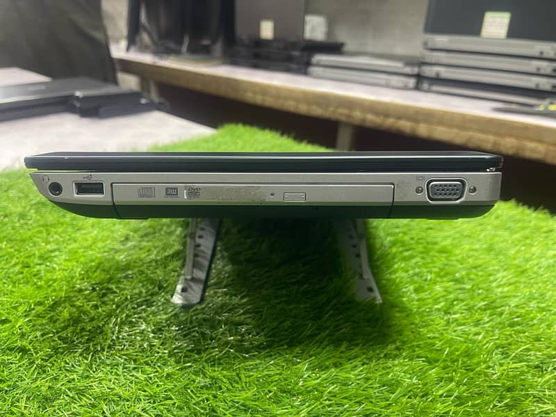 Dell Latitude E5420 0322-8832611 6