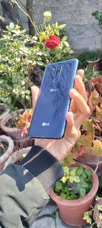 LG G7 ThinQ approved 8/10 2