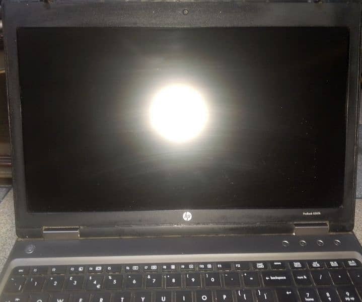 HP Laptop (Core i5 5Th Generation) 2