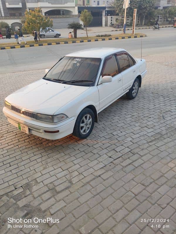 Toyota Corolla 1988 3