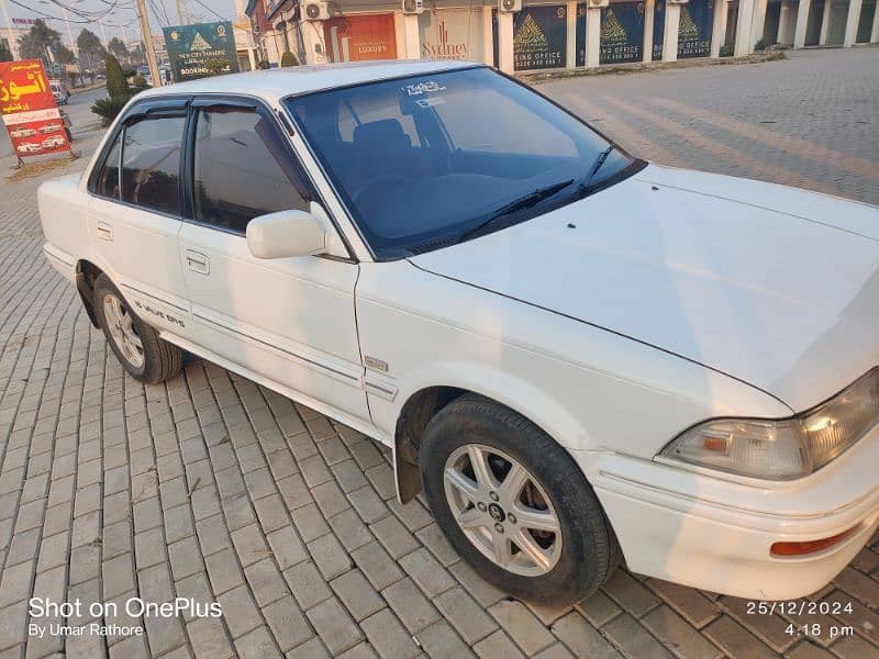 Toyota Corolla 1988 4