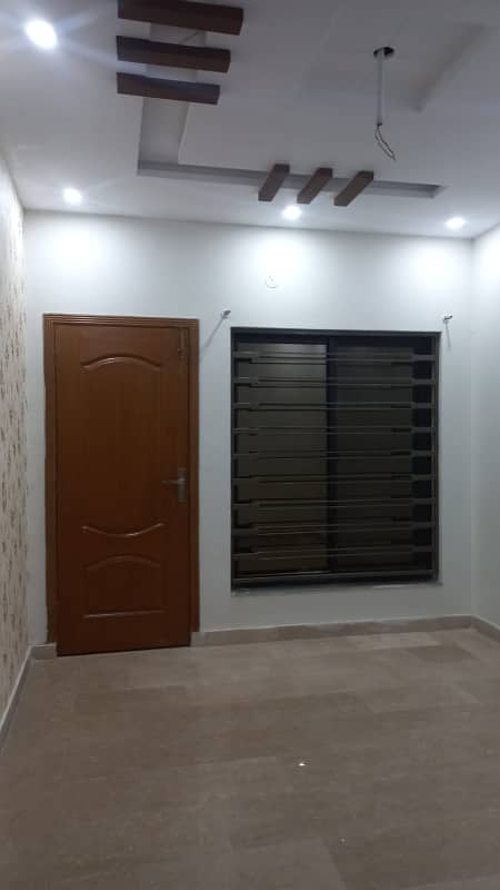 5 Marla New House for Sale in Topaz Extension Block, Near Main Boulevard and Park in Park View City Lahore 24