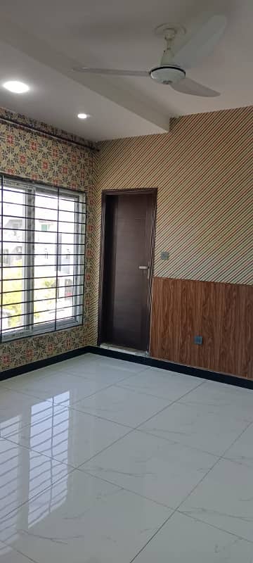 D17/2 MVHS Mini Markaz 2 Bed Flat Available For Rent 18