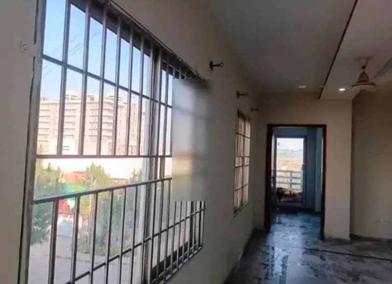 D17/2 MVHS Mini Markaz 2 Bed Flat Available For Rent 4