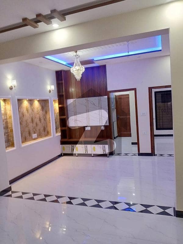 5 Marla Brand New Modern House in Executive Block Is Available For Sale Nearby Main Boulevard and Park in Park View City Lahore 8