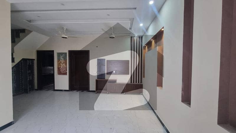 5 Marla House Are Available For Sale In Tulip Extension Block Park View City Lahore 26