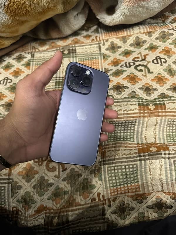 iphone 14pro 2