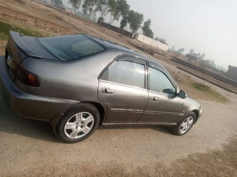 Honda Civic EXi 1995 like new 14km per litter 10