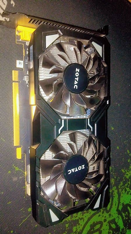 Zotac dual fan  gtx 1060 3gb 5 month used 5