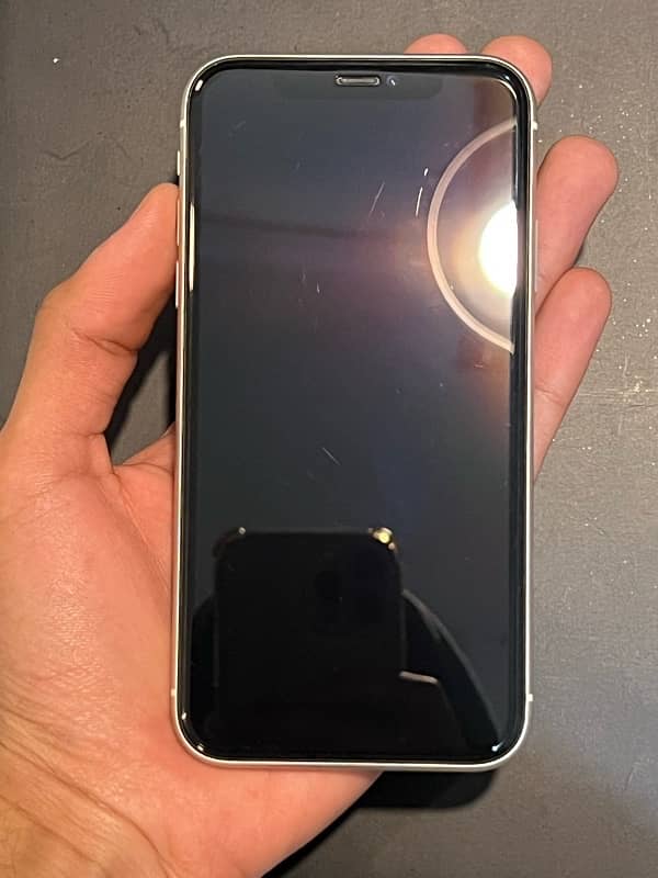 iPhone 11 64GB 4