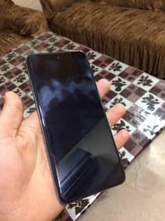 Infinix hot 40 i 8*8/128