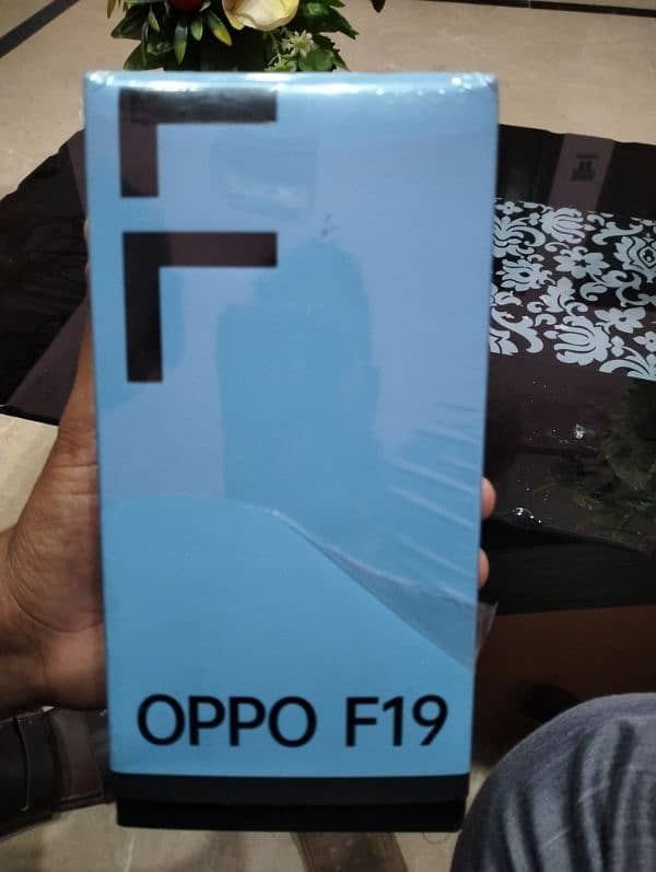 Oppo F19 0