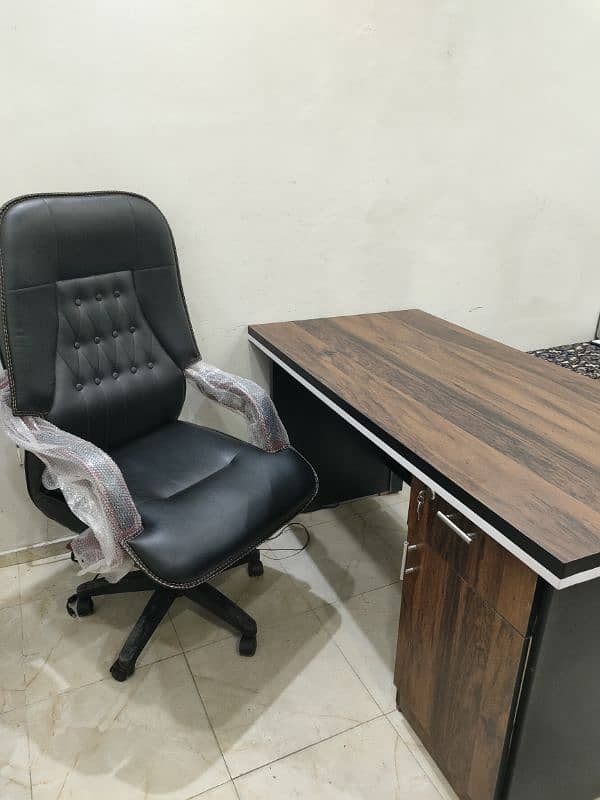 Office Table chair 5