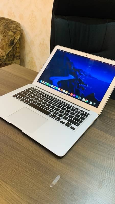 Mac Book Air Core i5 3