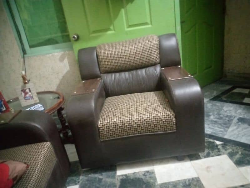 Sofa set 3.2. 1 sale in good condition. 2