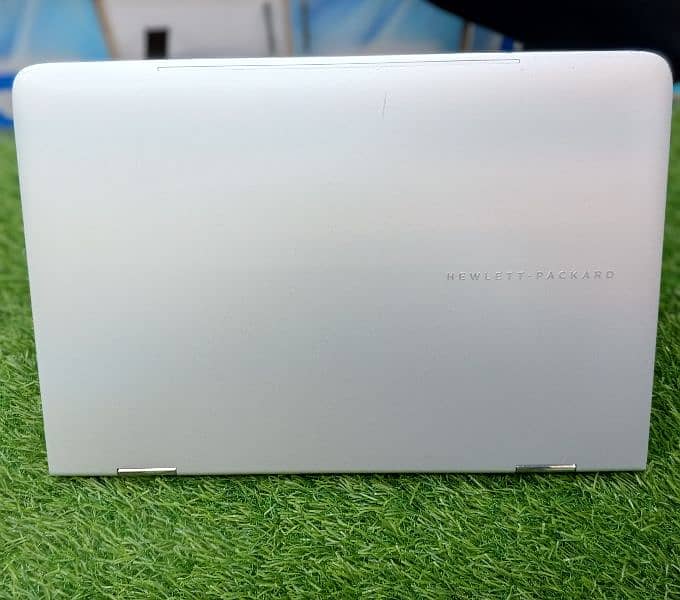 Spectre x360 5