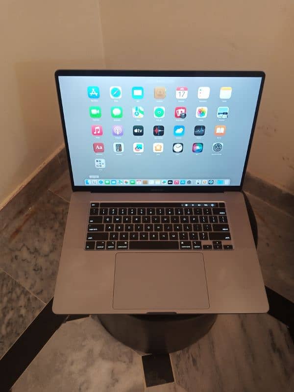 Apple Macbook Pro 2019 i9 16inch 11