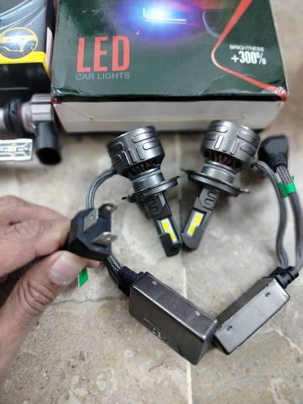 LED Headlights / Fog Lamp Lights / Hydraulic Jack - FIX PRICE 7