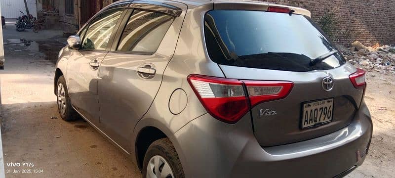 Toyota Vitz 2017 / 2020 4