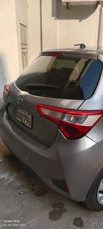 Toyota Vitz 2017 / 2020 7