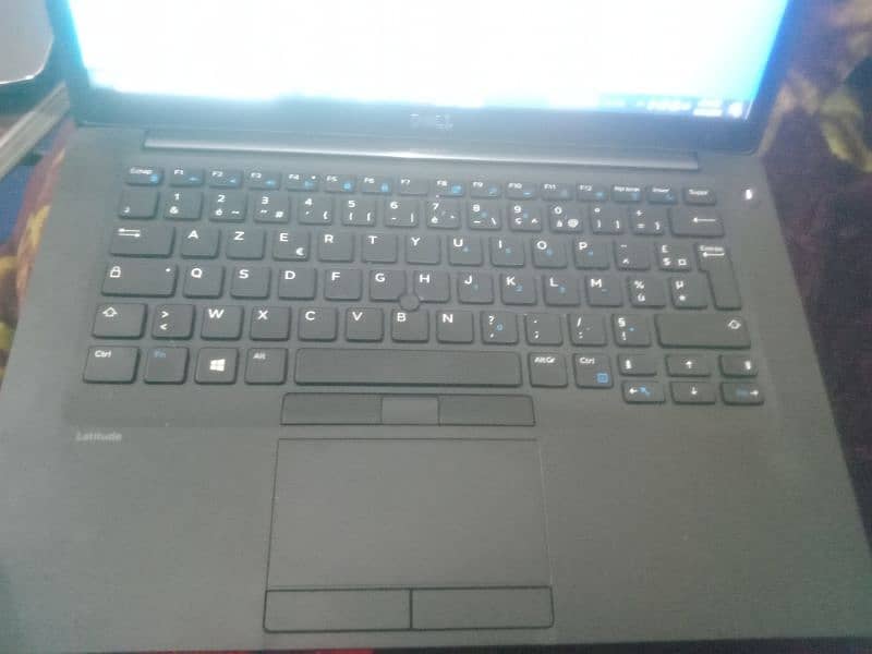 Dell latitude 7490 3