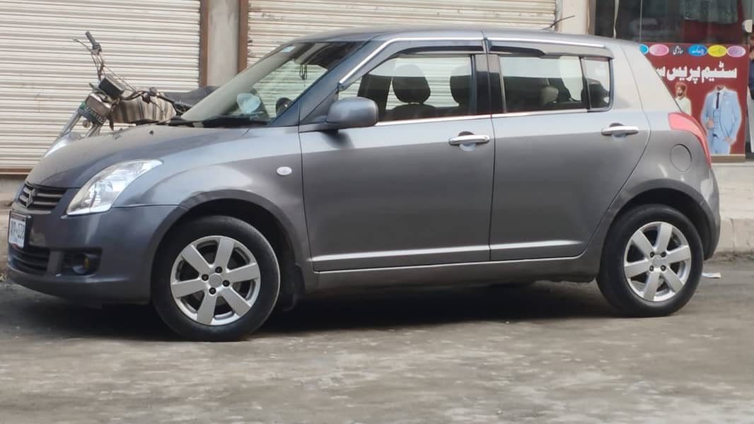 Suzuki Swift 2012 Model 0