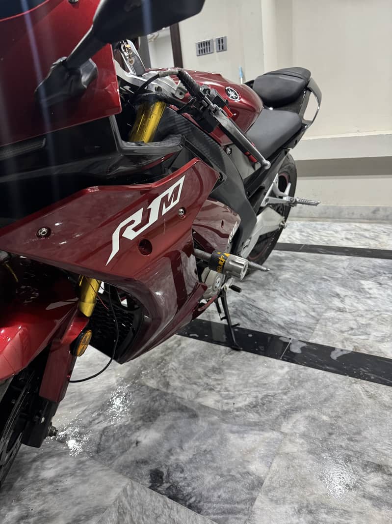 Yamaha R1 Replica 400cc (EFI) 4