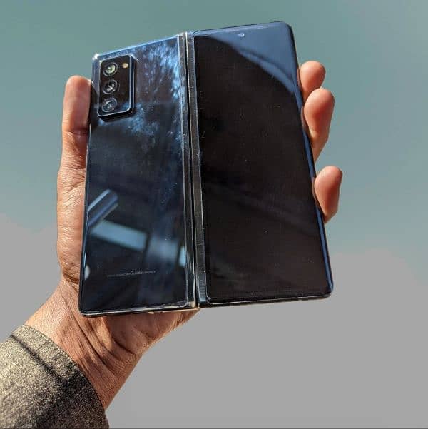 Galaxy Fold 2 5g 12+256 Official with Box 1