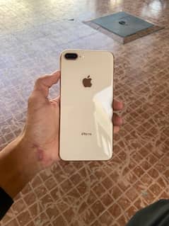 iPhone 8 Plus