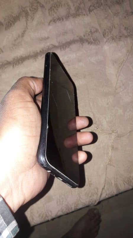 Samsung galaxy A04 for sale 3