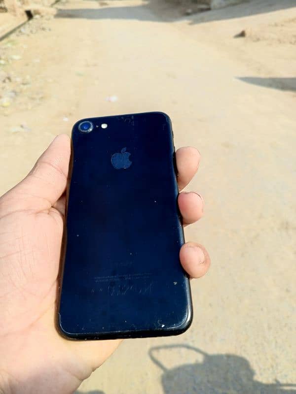 I phone 7 pta approved. . . 0