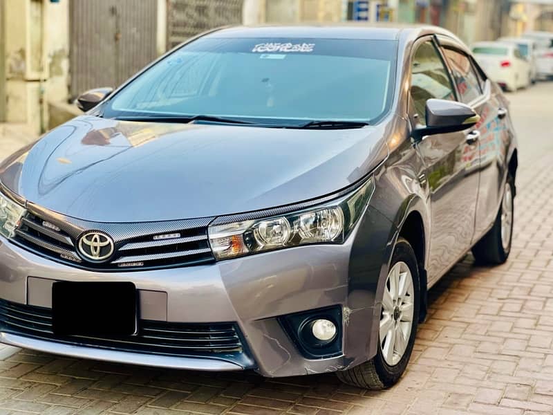 Toyota Corolla Altis 1.8 CVT-i Cruisetronic 2014 3