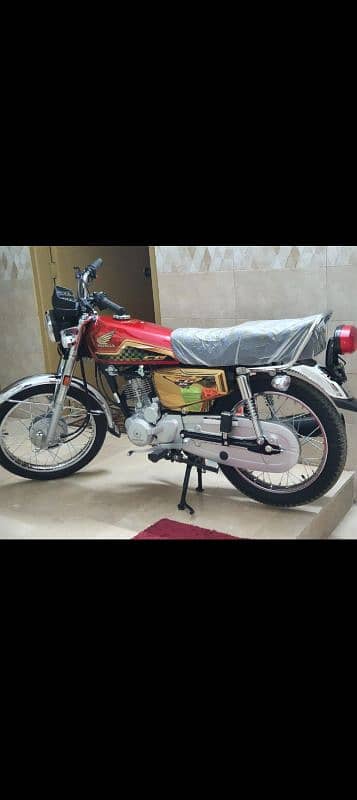 new cg 125. . . 0312. . 93. . . 99975 8