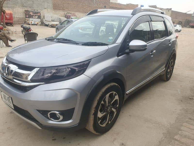 Honda BR-V S 2018 9