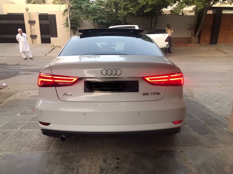 Audi A3 2018 Full option 11