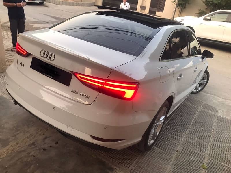 Audi A3 2018 Full option 14