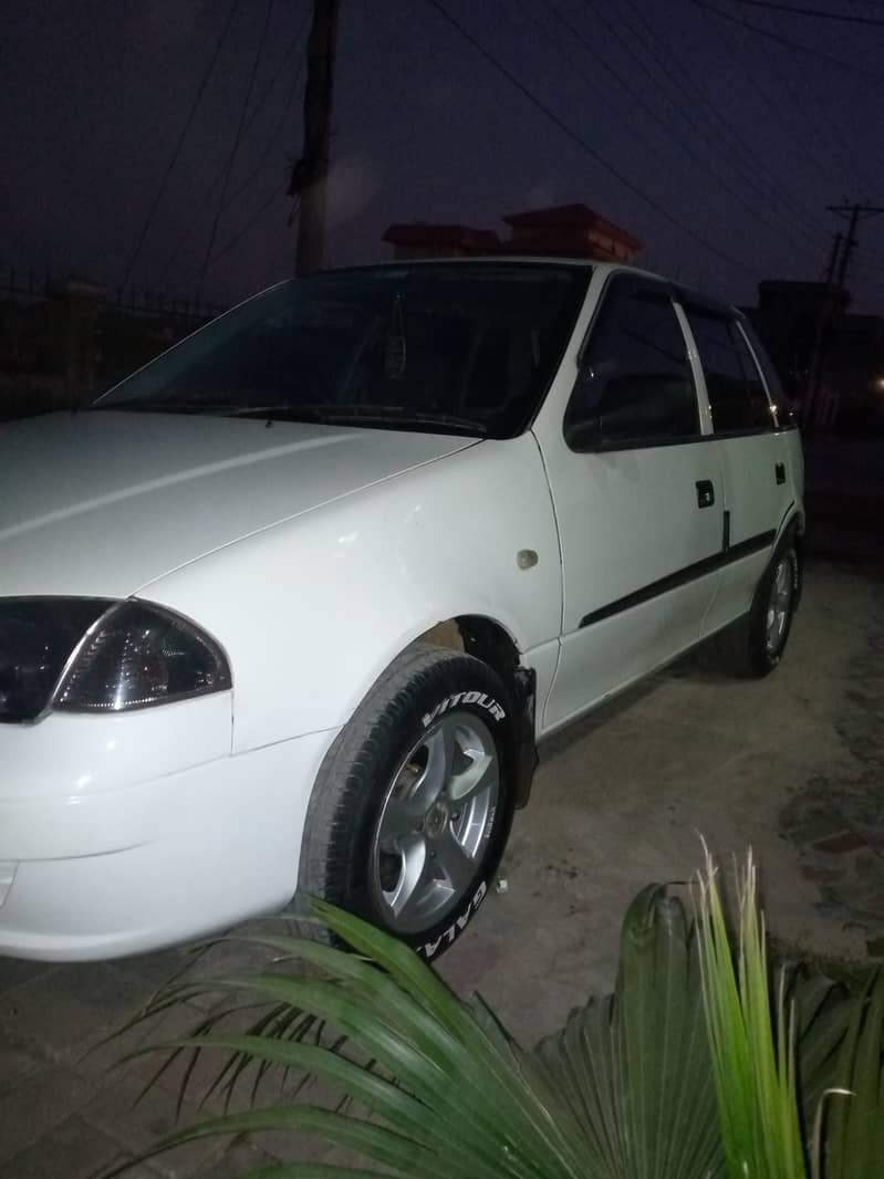 Suzuki Cultus VXR 2011 1