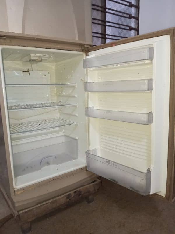 Dawlance Refrigerators 2