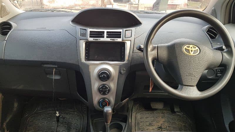 Toyota Vitz 2011. . exchange possible with up model car 660 r sedan car 1