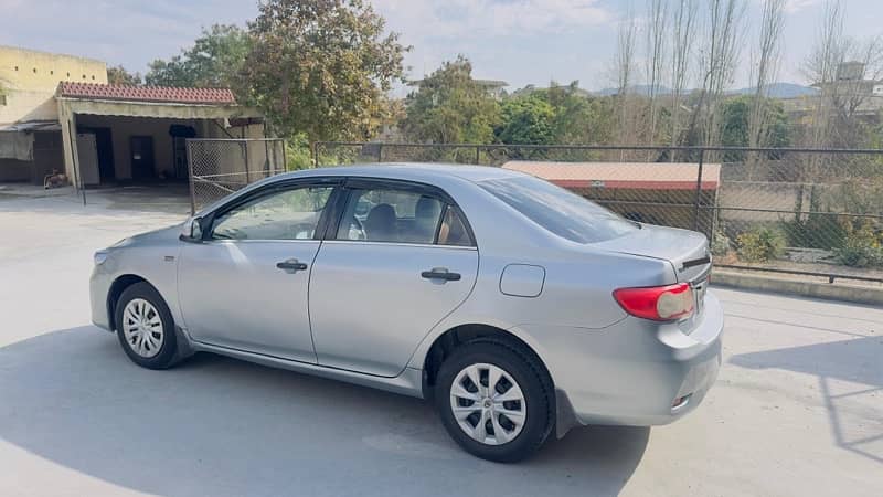 Toyota Corolla GLI 2011 4