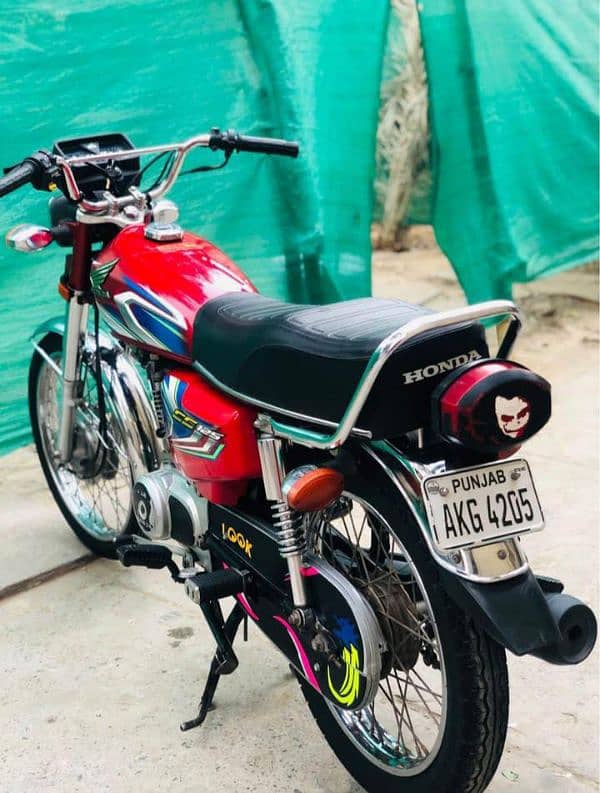 Honda 125 model 22 All Punjab no location bhara kahu Islamabad 1