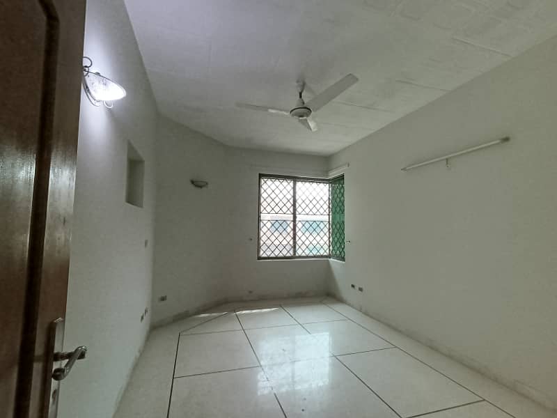 Double Storey Sun Face House For Sale in I-8 Islamabad. 14