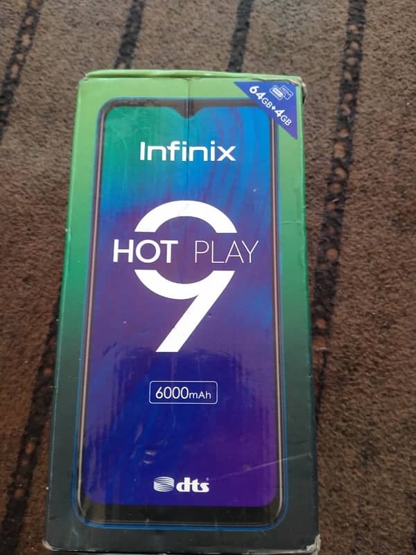 Infinix hot 9 play 4 64 with box and charger 0